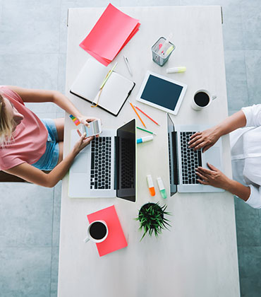 Consultora Lo humano,Estrategia de Identidad de Marca, Experiencia de Clientes, Desarrollo Comercial y Directorio Externo, Gestión de Liderazgo y Cultura Organizacional